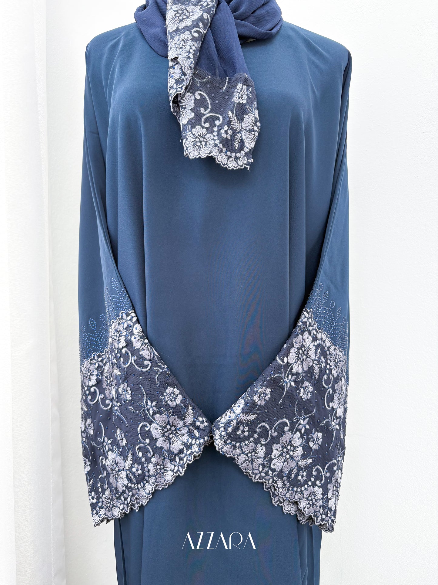 (D074) Sahara Abaya - Mondrian Blue