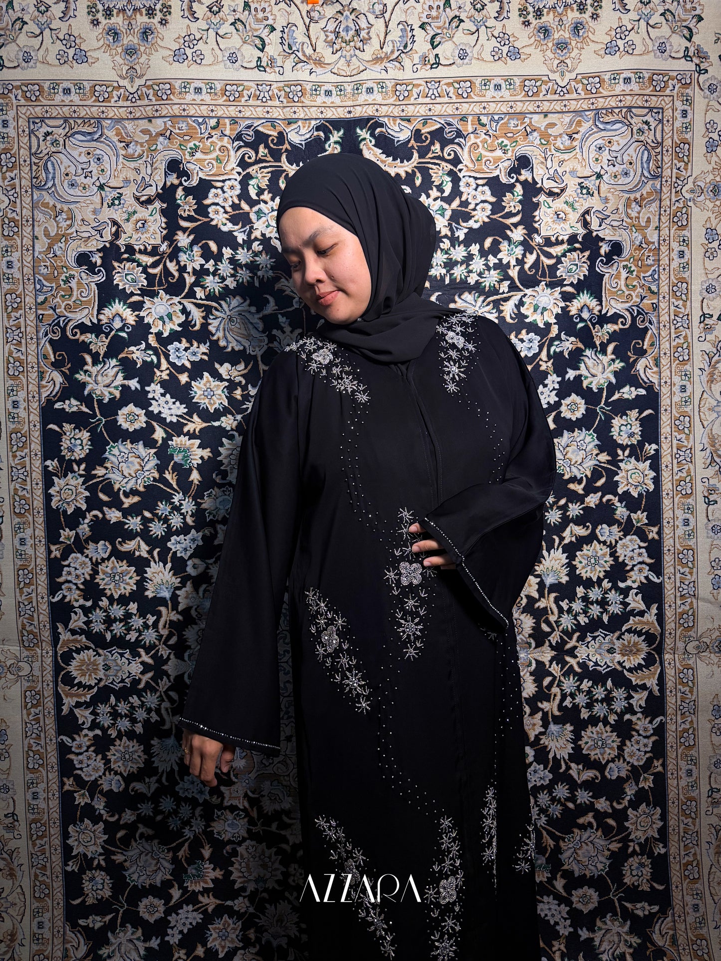 (N017) Zahraat Exclusive in Black Kayangan