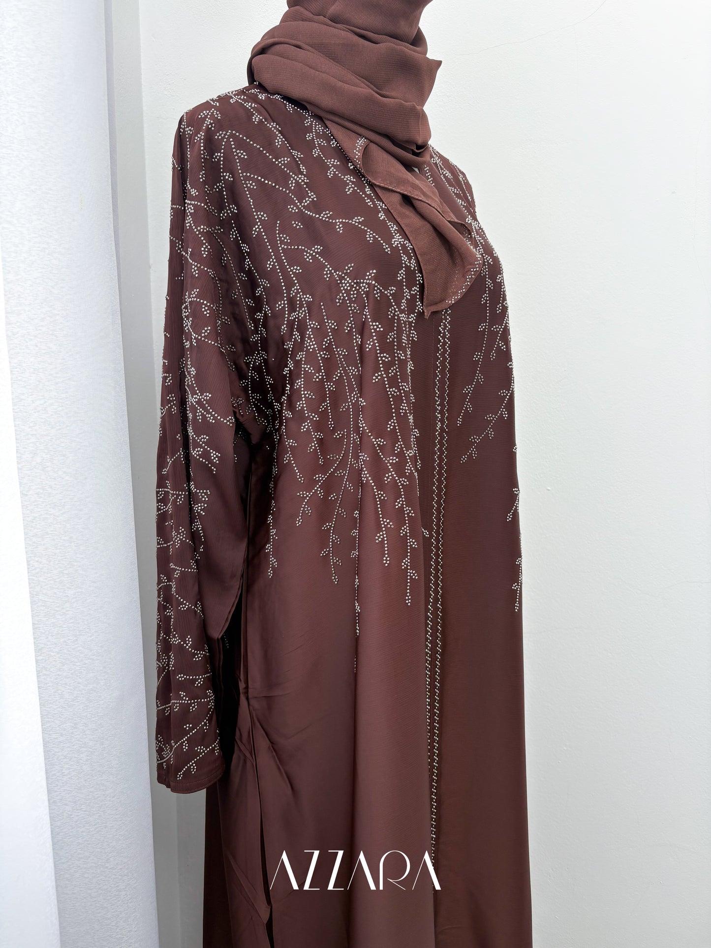 (G032) Crystal Veil in Rich Brown