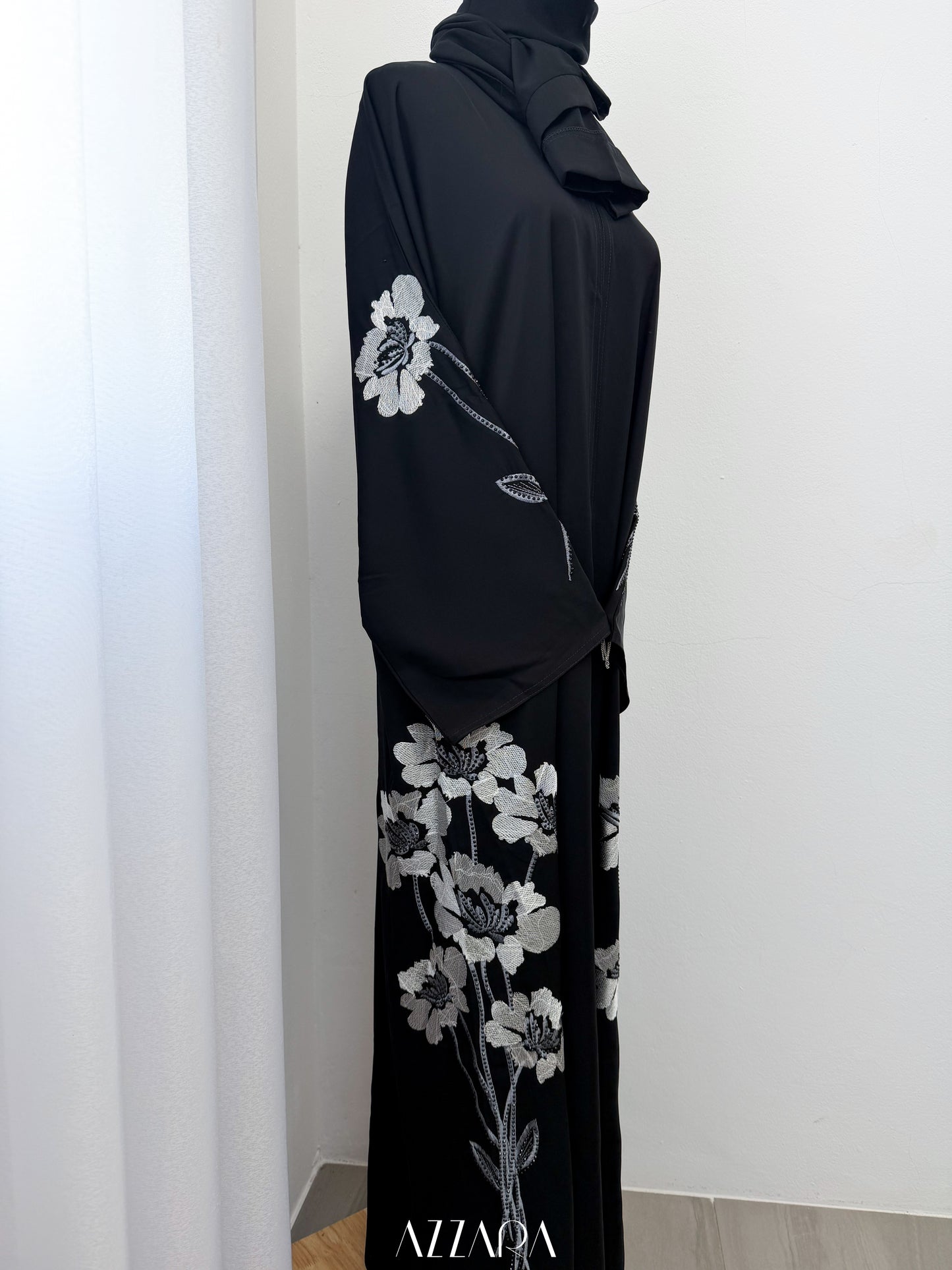 (D091) Sahara Abaya - Gray Flower Embroidery