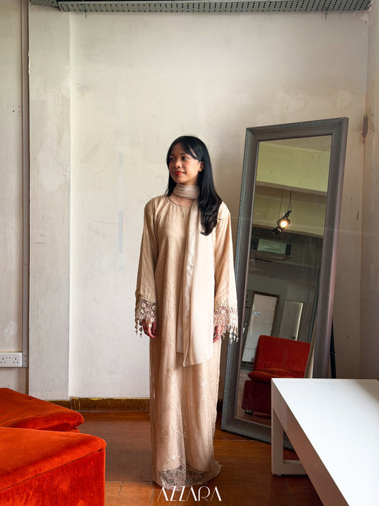 (N080) Raya Rossa - Arabian Night 2.0 in Light French Beige