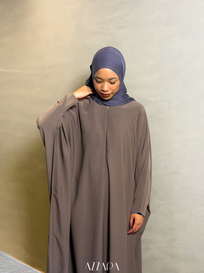 M004 - Azzara Adha Casual in Shitake