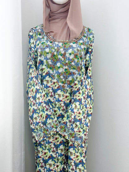 M008 - Exclusive Mukhawar (RTW)