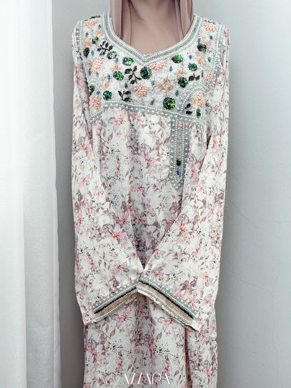 M033 - Exclusive Mukhawar (RTW)