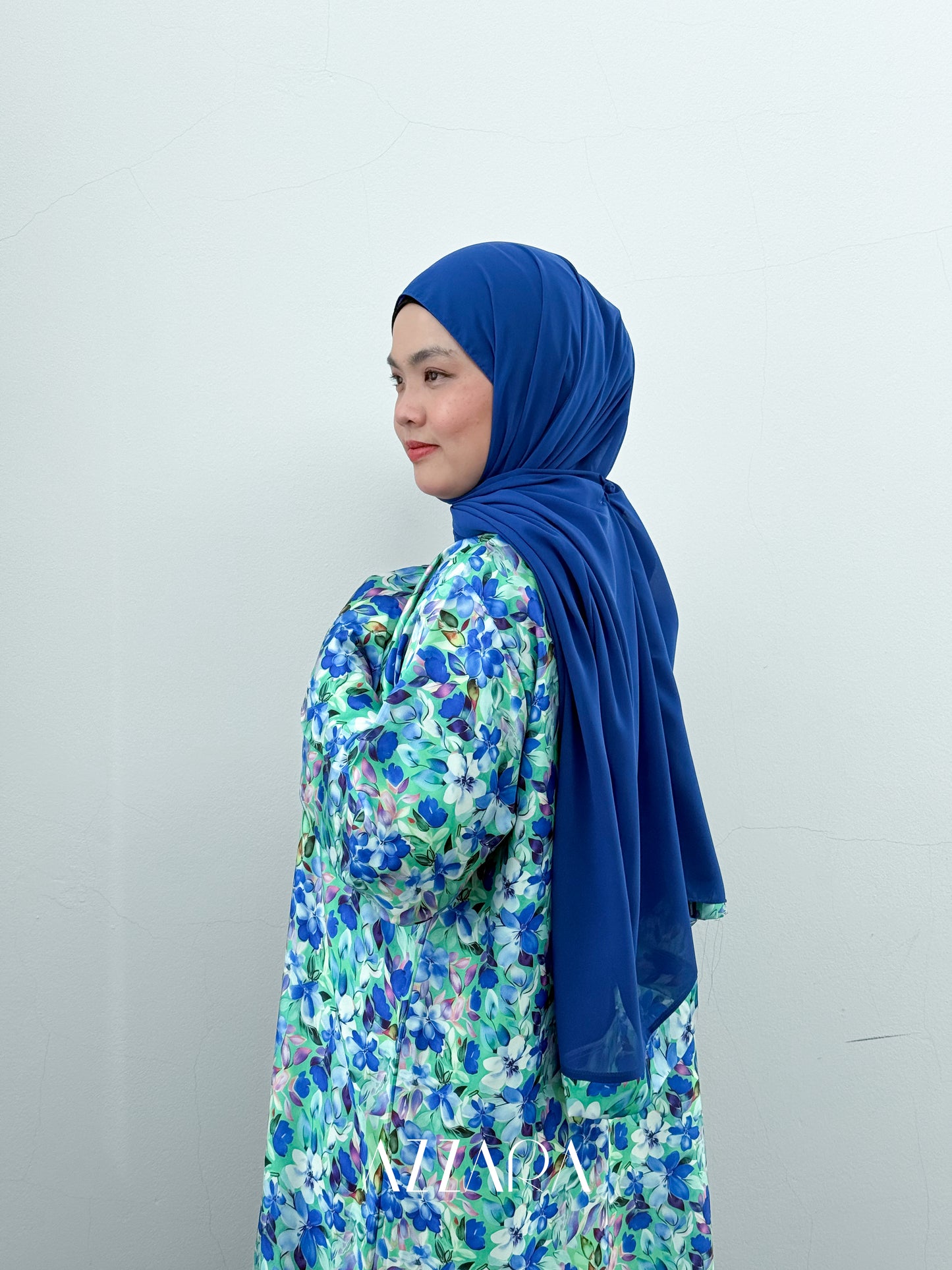 (N009) Luna Petals - Blue Meadow