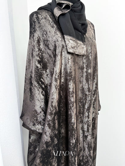(D089) Sahara Abaya - Silver on Black Shimmer Batwing