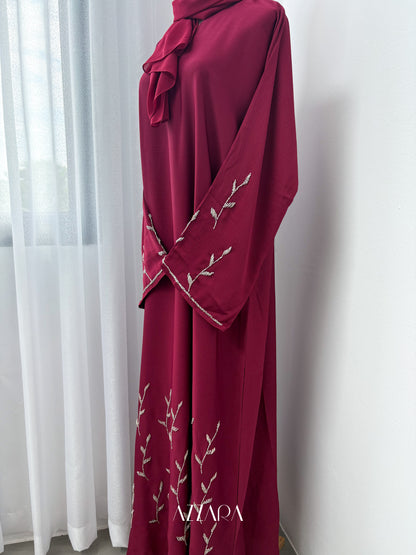 (N020) Zahraat - Leaves design in Burgundy