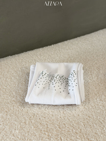 Handsocks with stones