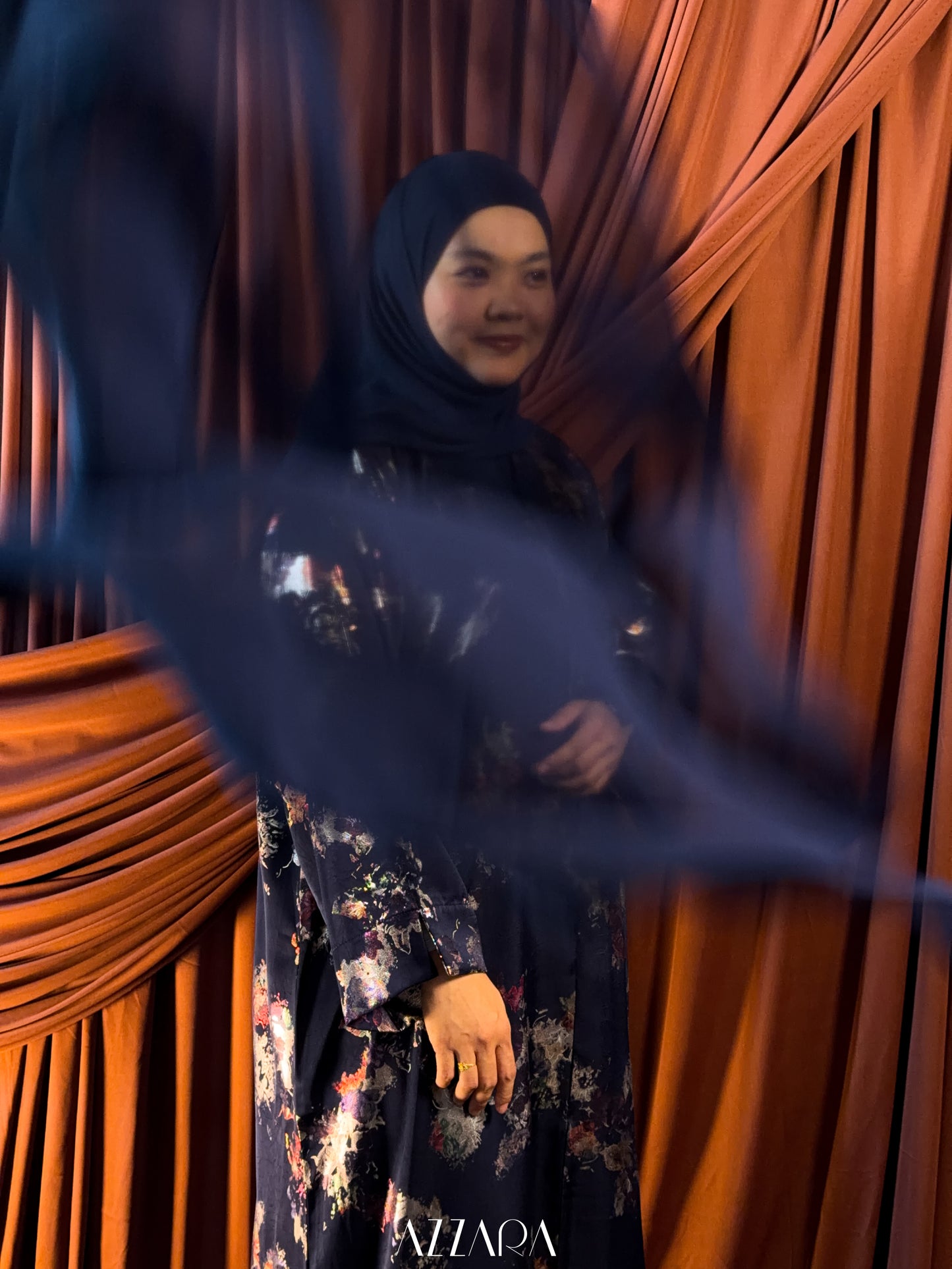 (N055) Raya Rossa - Safran Marine blue Moonbloom