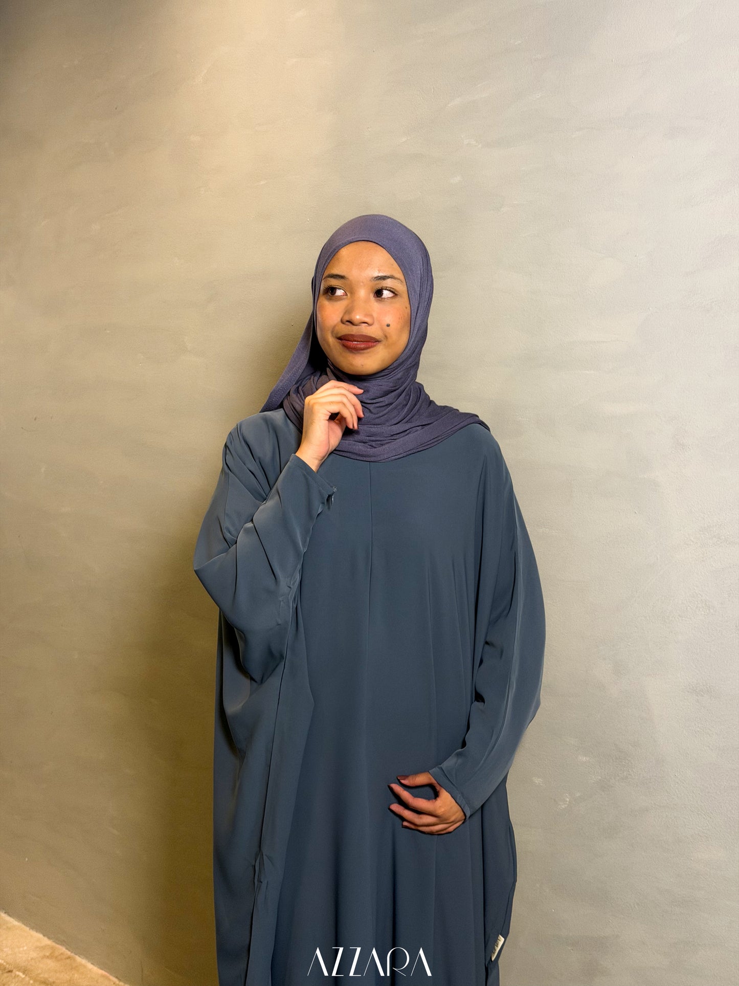 M001 - Azzara Adha Casual in Royal Blue