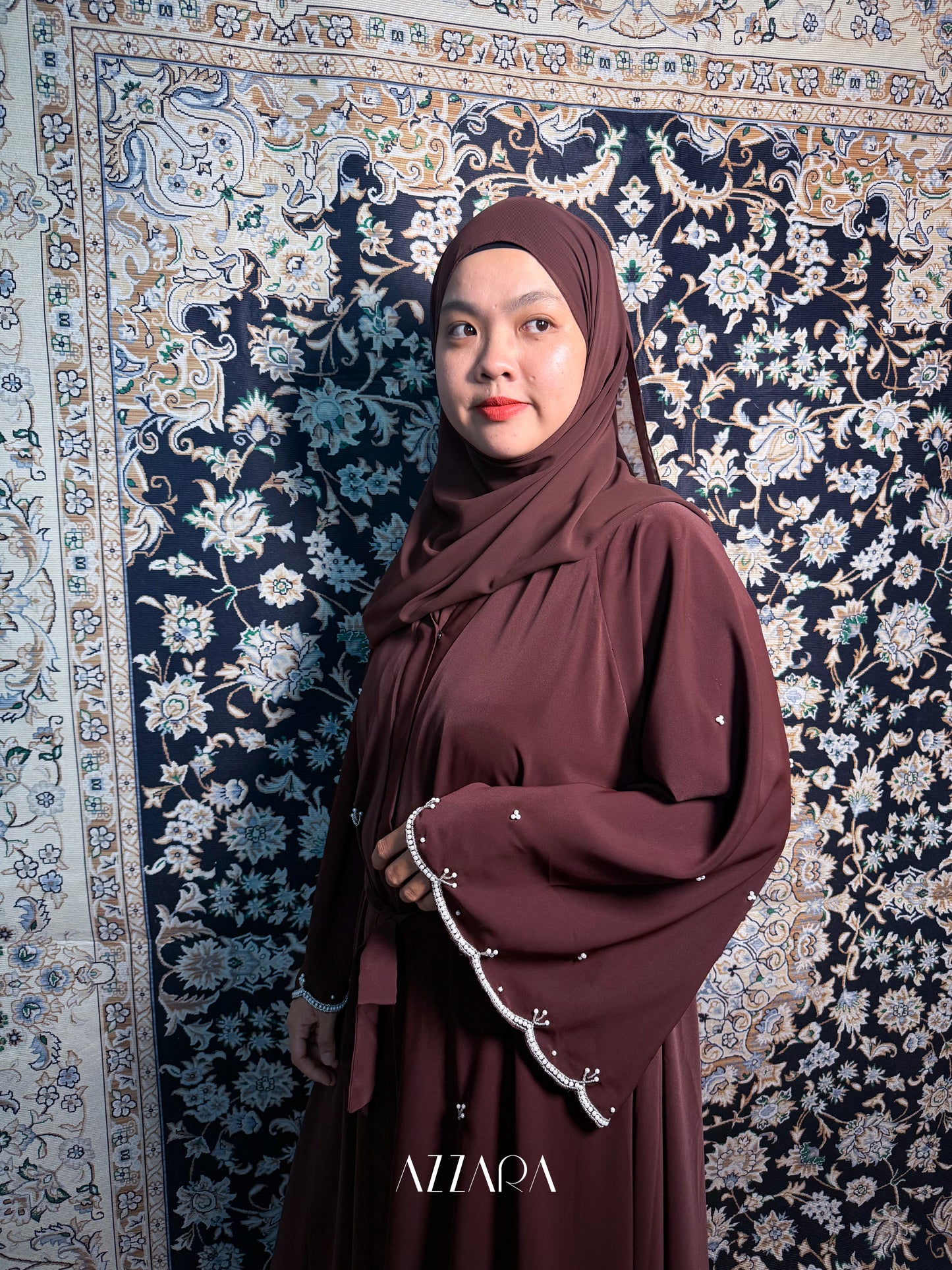 (N012) Puteri in Rich Brown