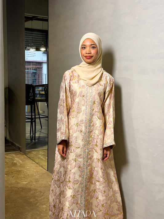 (N075) Raya Rossa - Alhambra Princess (Limited Flower Edition)