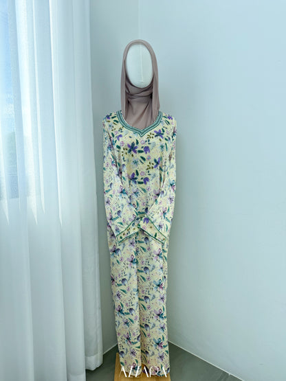 M014 - Exclusive Mukhawar (RTW)