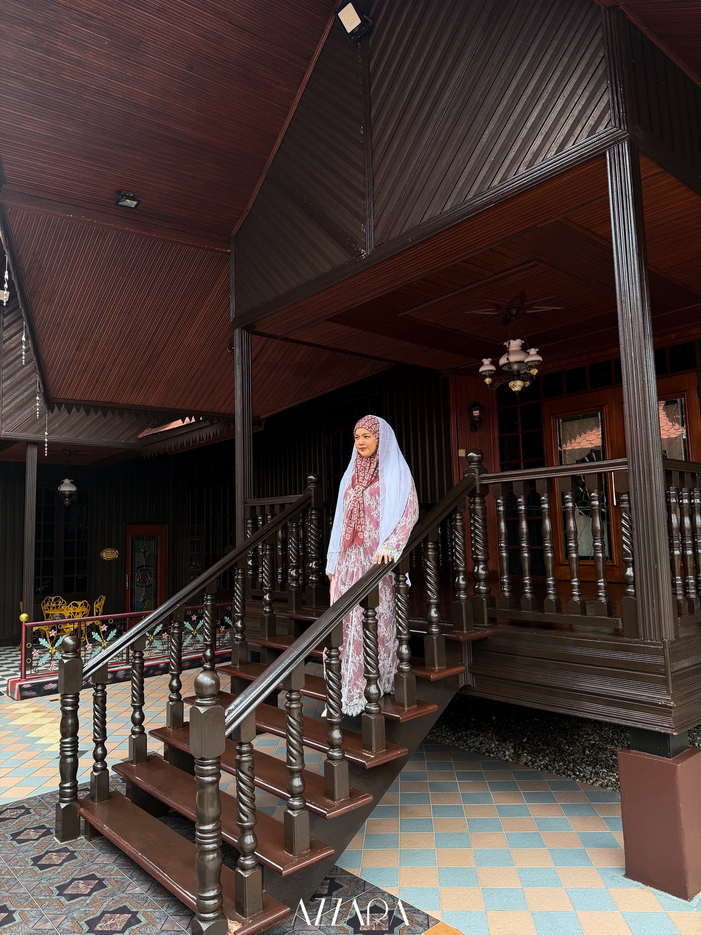 (N062) Raya Rossa - Roseburry English Lace (Maroon)