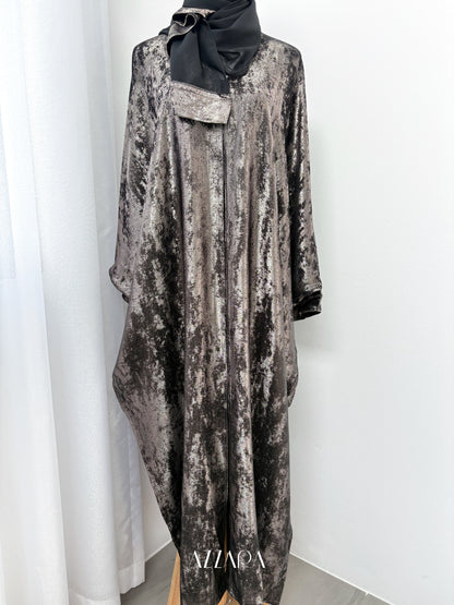 (D089) Sahara Abaya - Silver on Black Shimmer Batwing
