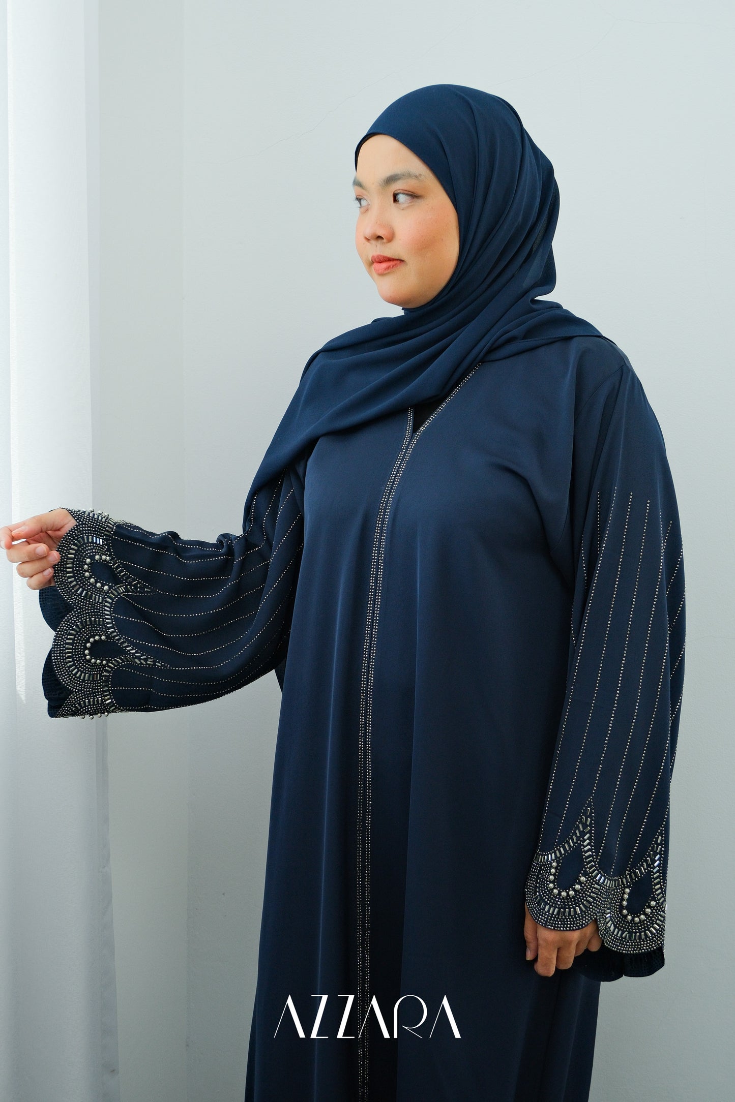 (N005) Luna Soraya - Navy