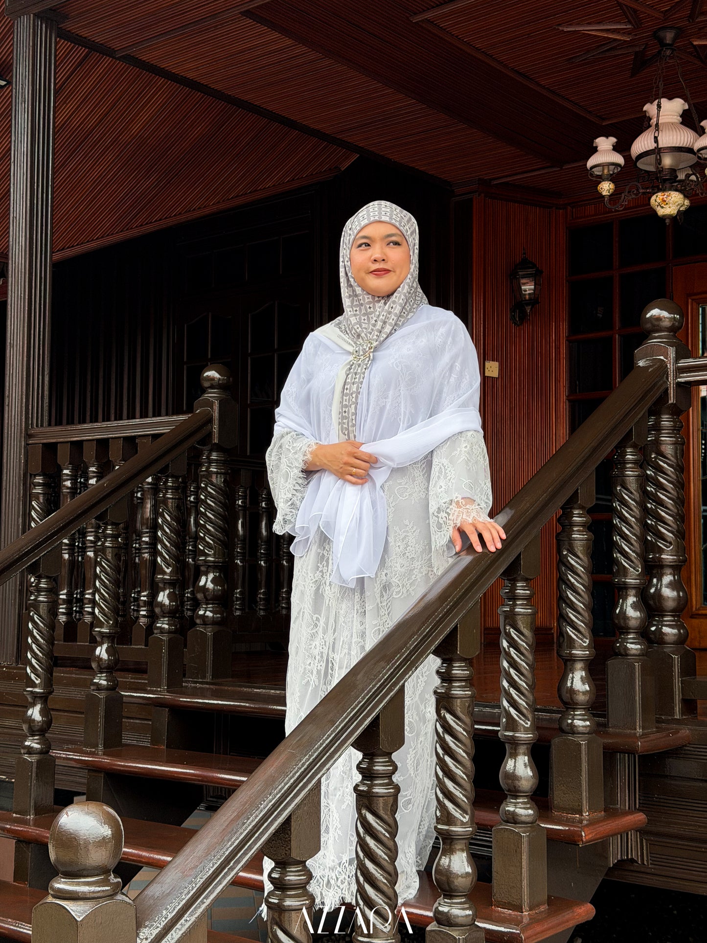 (N060) Raya Rossa - Roseburry English Lace (Light Grey)