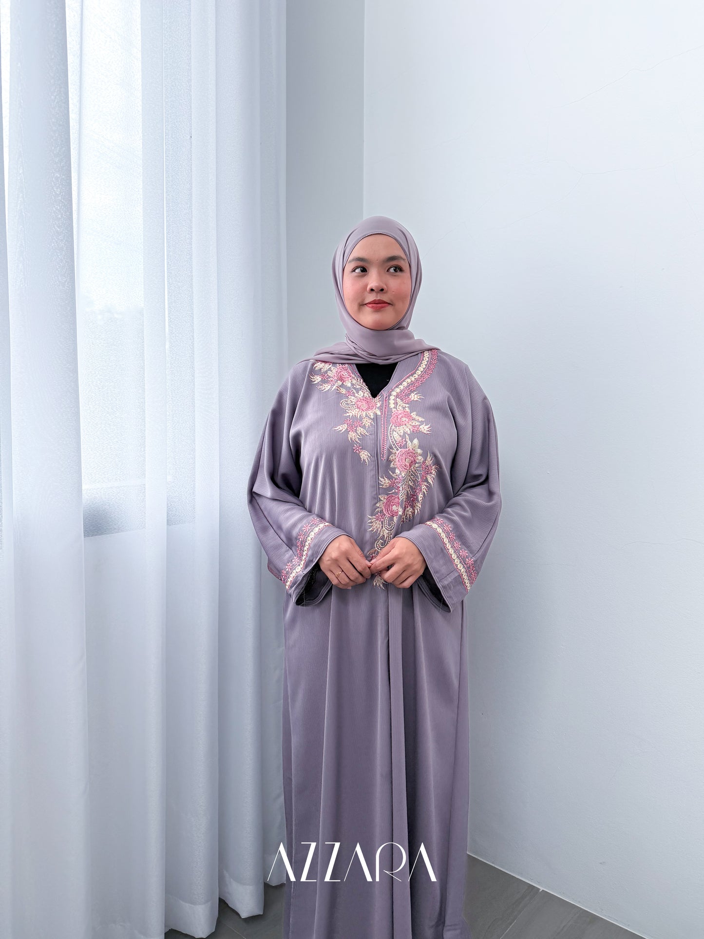 (N001) Luna Raudha - Dusty Purple Embroidery + Crystal Stone