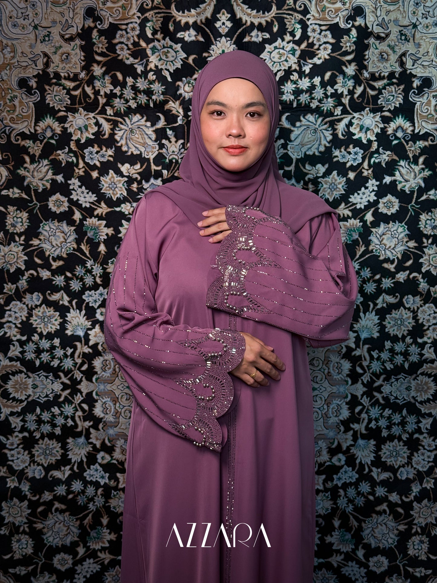 (N004) Luna Soraya - Bouquet Purple
