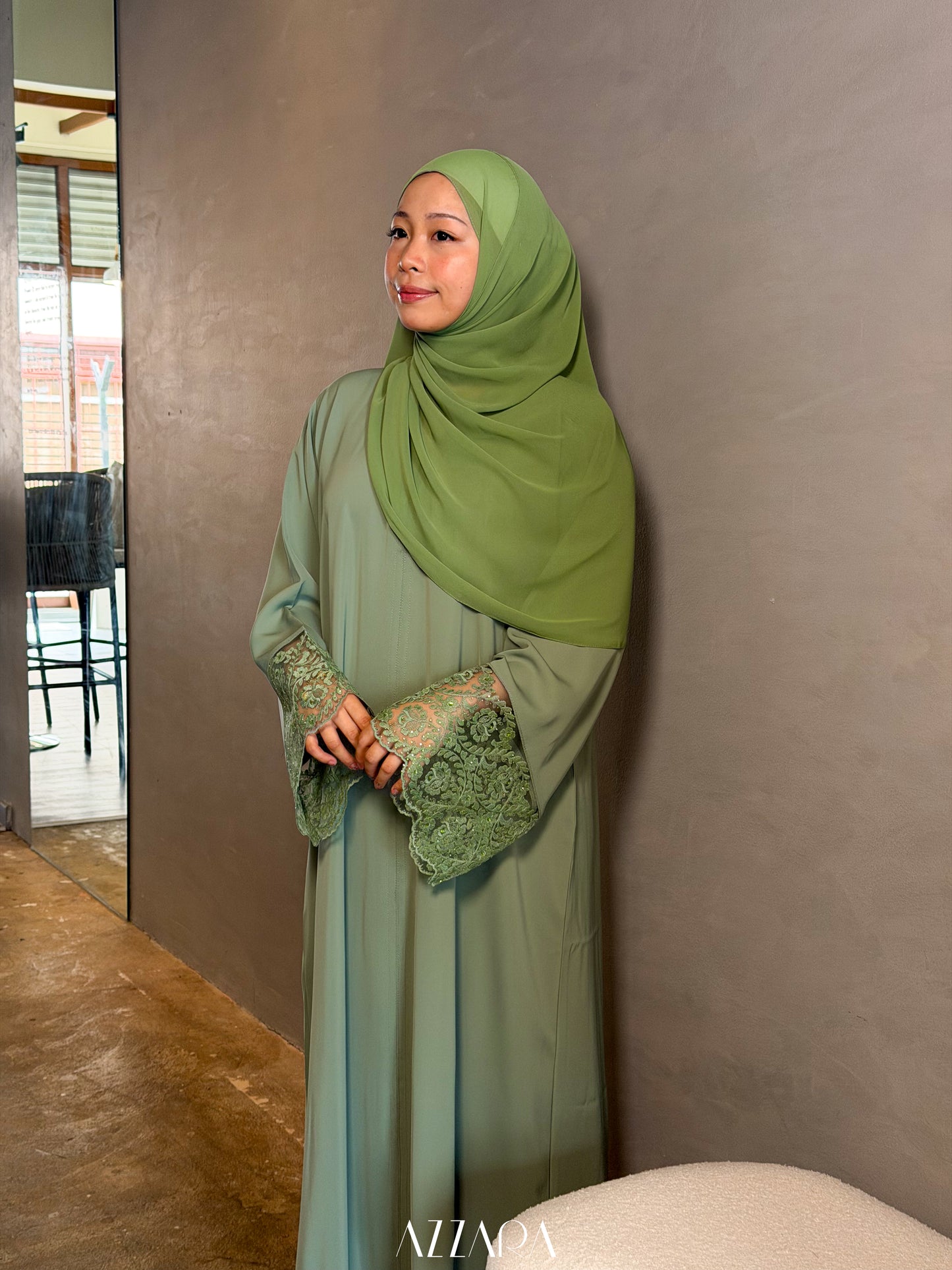 (L014) - Mardin Swarovski Lace in Jasmine