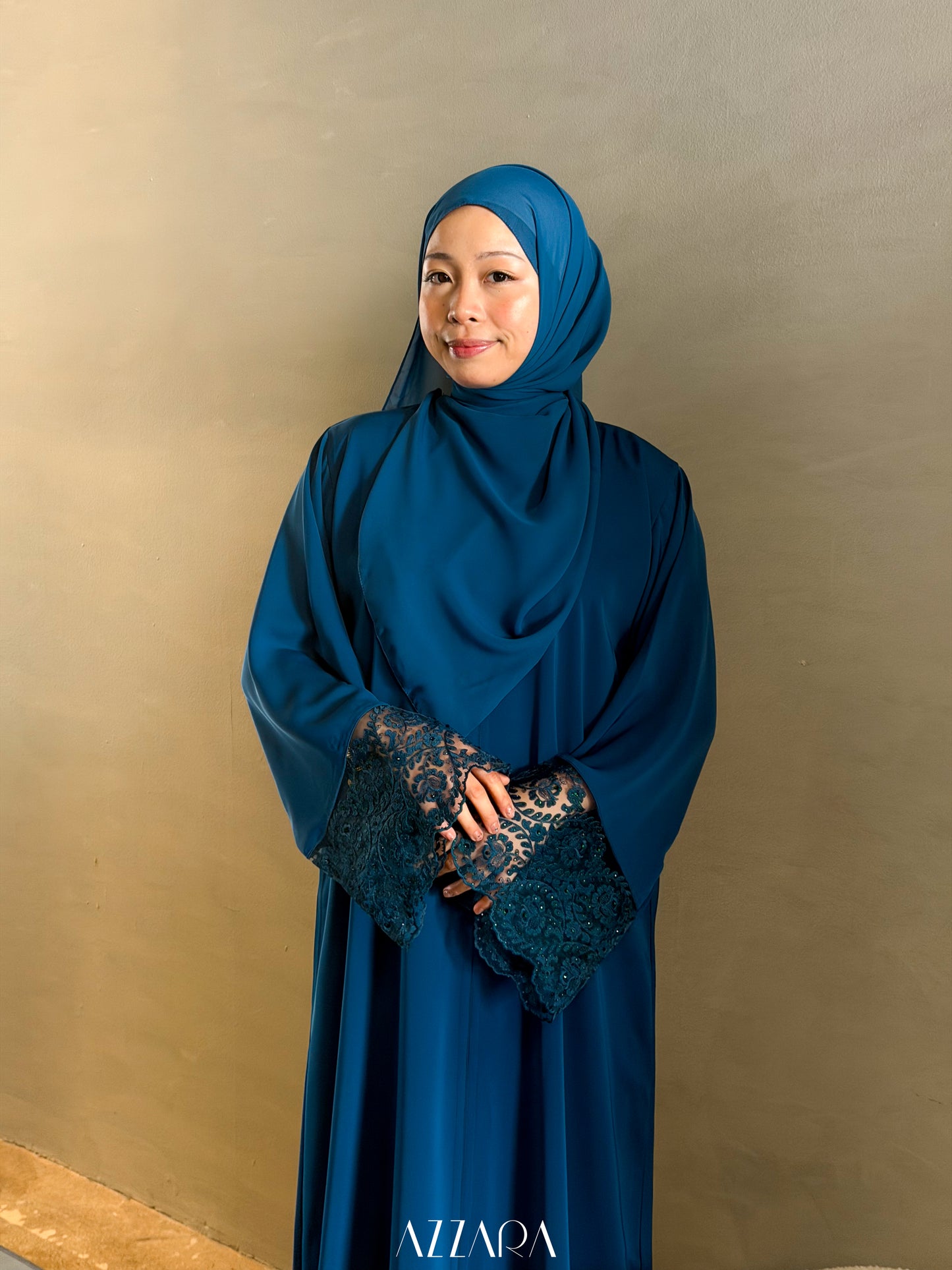 (L017) - Mardin Swarovski Lace in Electric Blue
