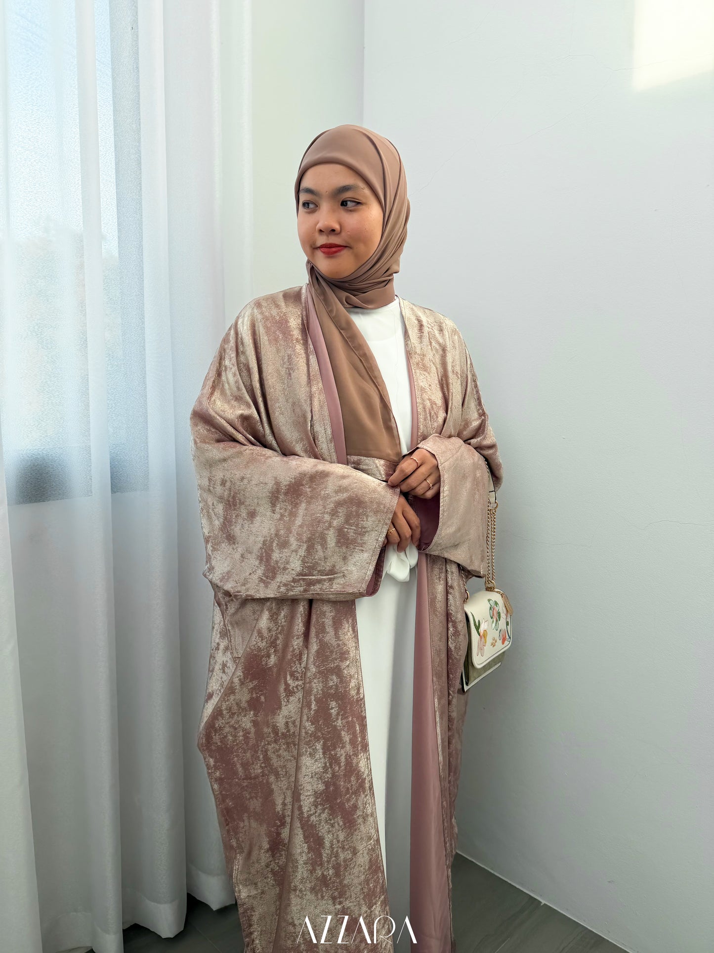 (N042) Ophelia Velvet in Blush