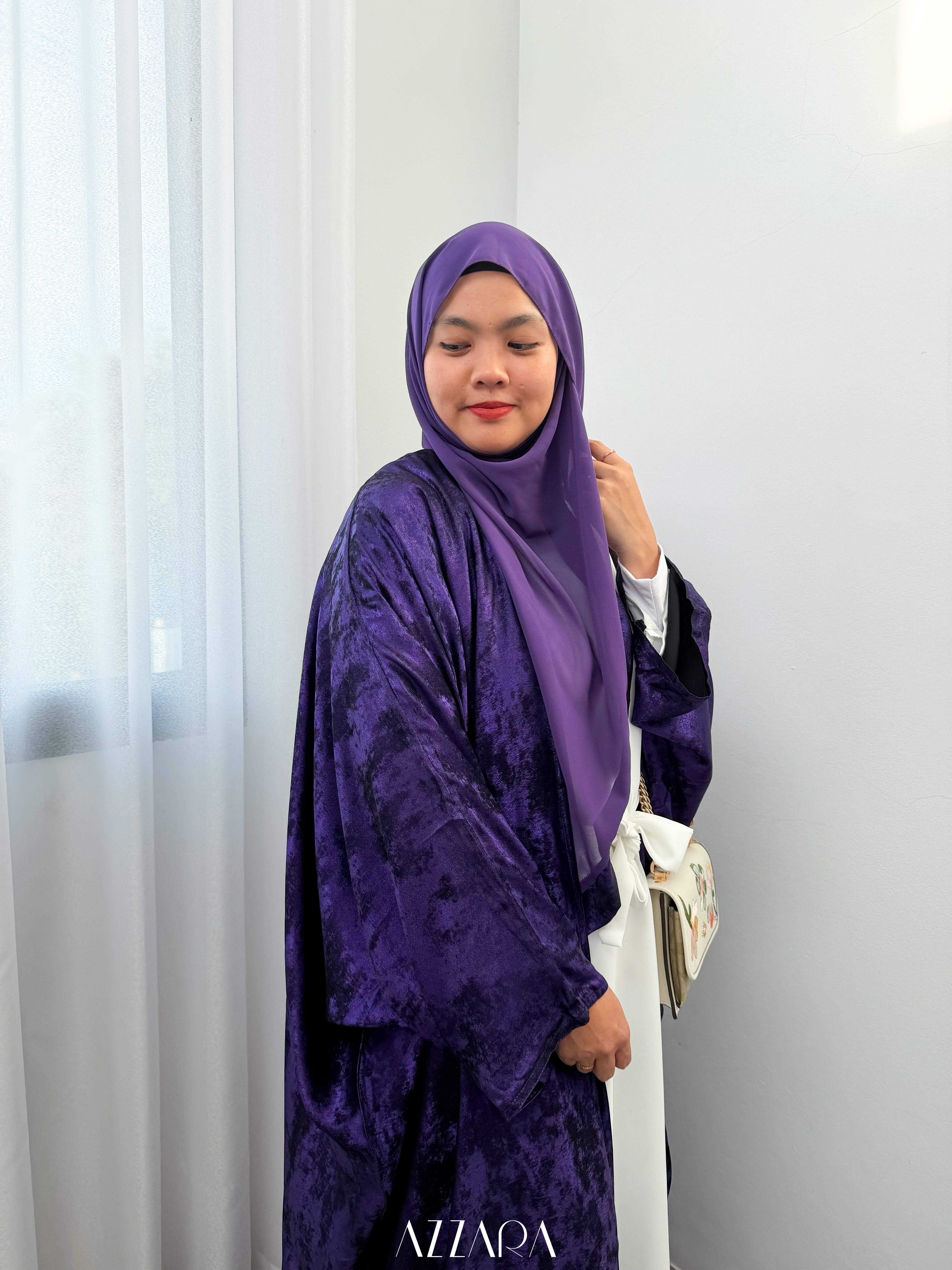 N043) Ophelia Velvet in Mystic Purple – Azzara