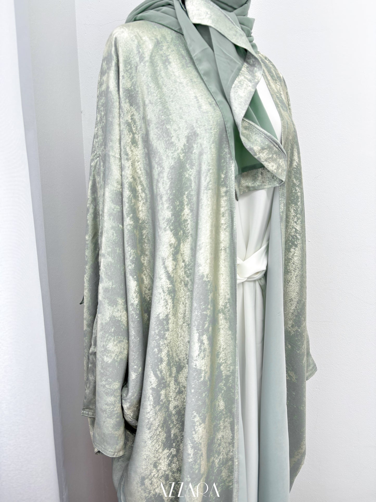 (N040) Ophelia Velvet in Turquoise Green