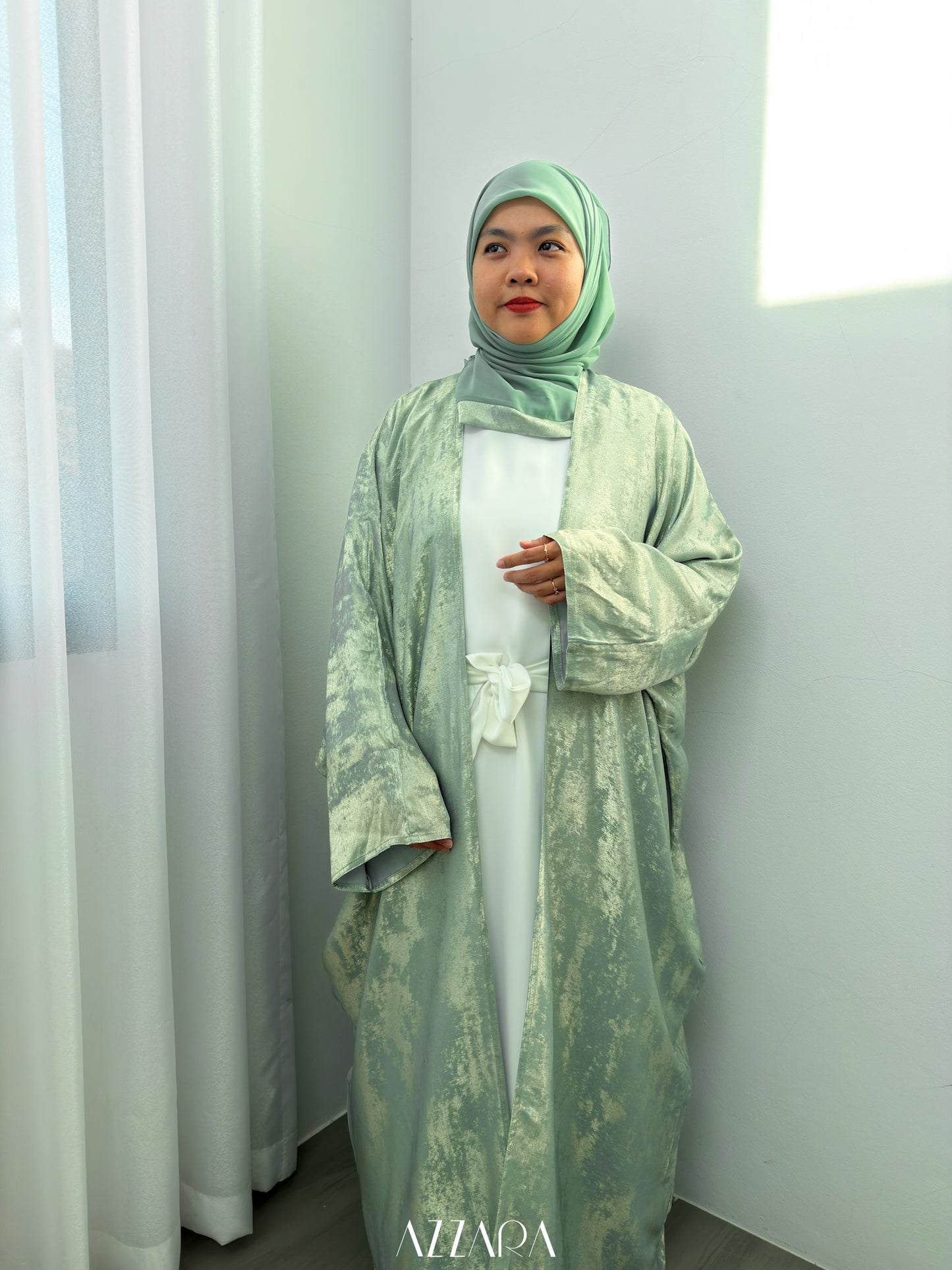 (N040) Ophelia Velvet in Turquoise Green