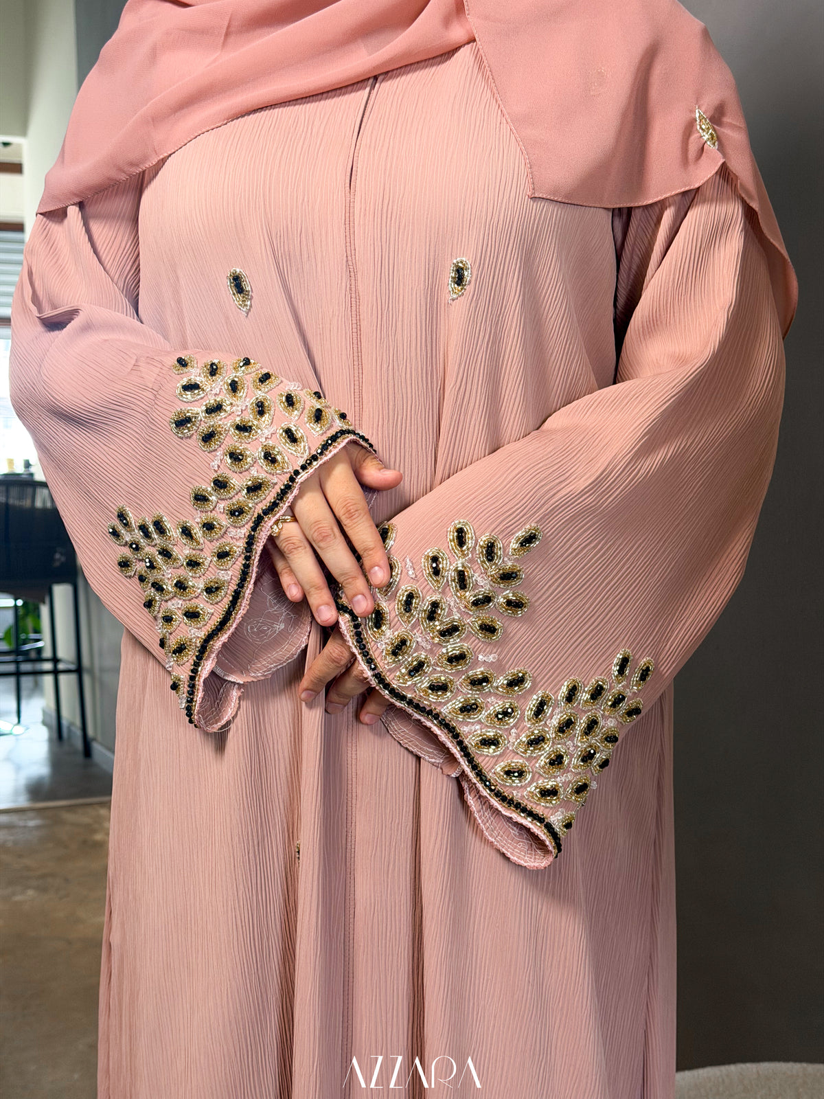 (L036) - Icon Muses in Premium Rosé
