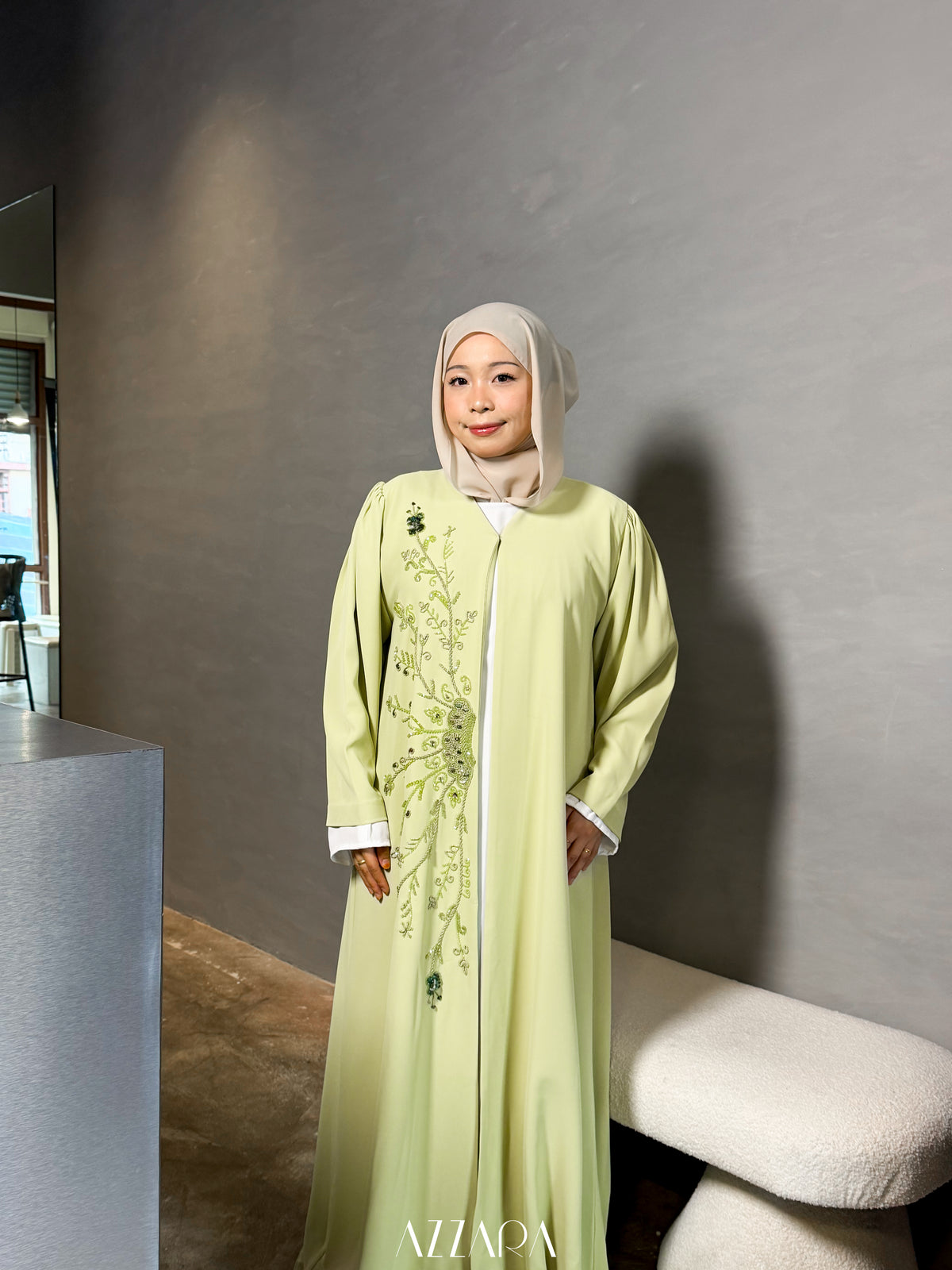 (P002) - Abaya Luxé Custom Made (Light Green)