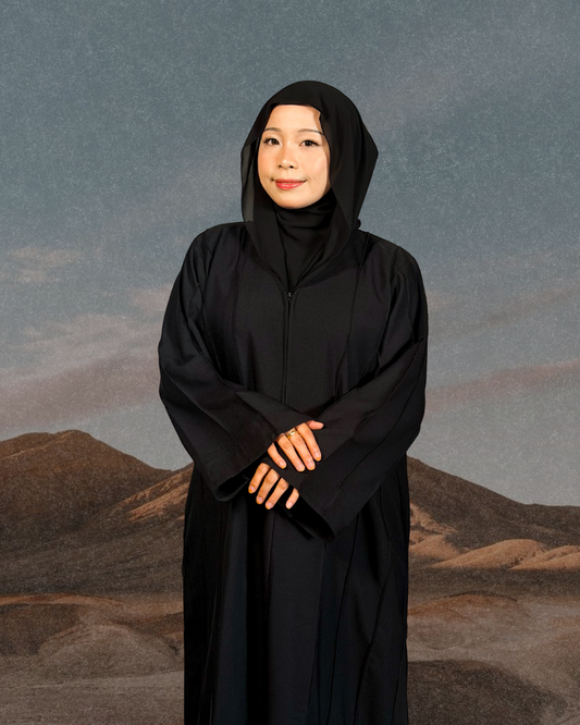 (L040) - Linen Muses in Black Color (Relaxed fit with Zipper)